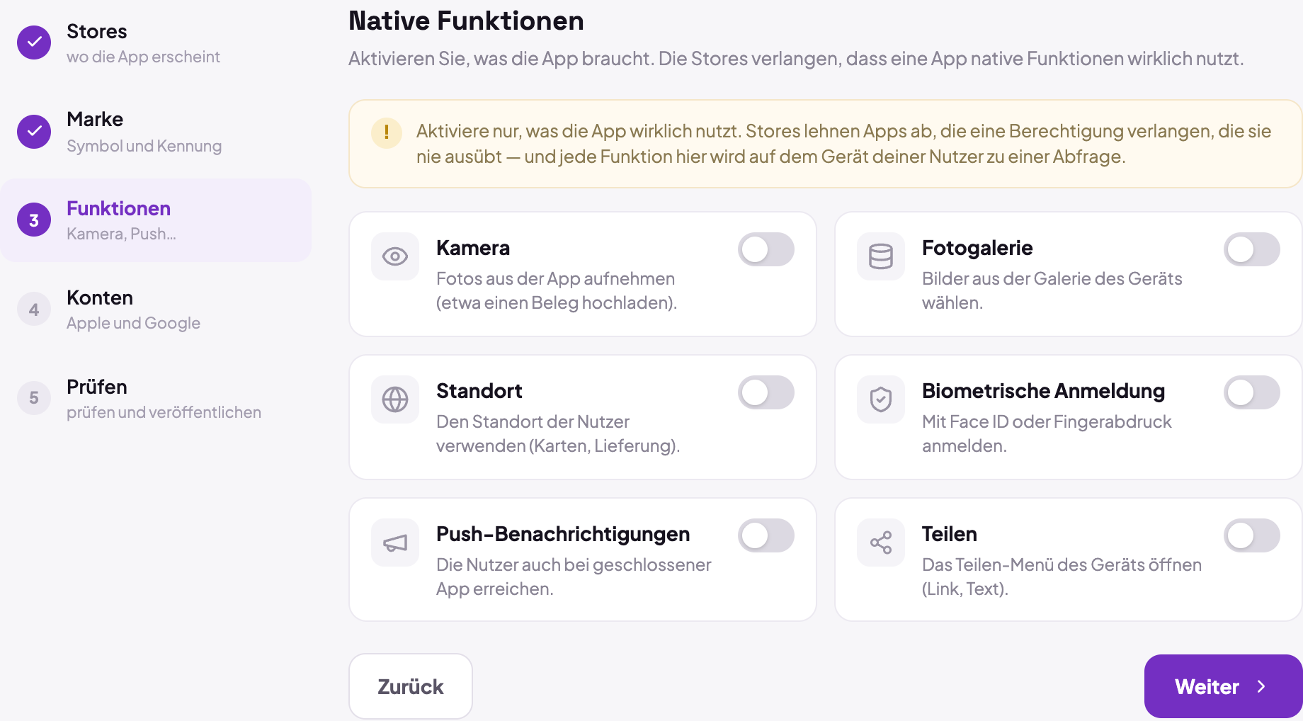 Der Schritt Funktionen im Assistenten, mit Kamera, Fotos, Standort, Biometrie, Push und Teilen, jeweils mit einer Zeile Erklärung.